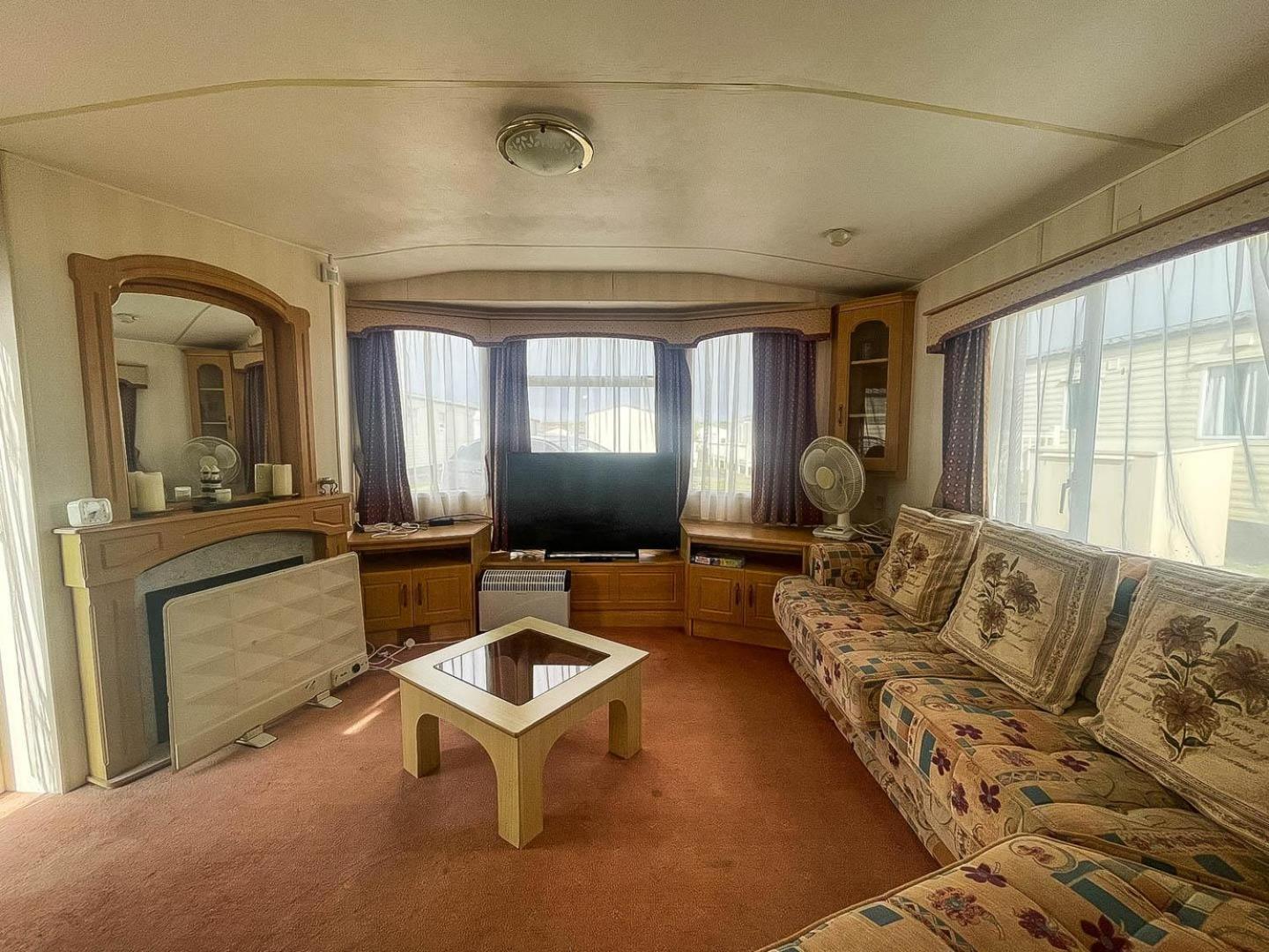 Hotel 6 Berth Caravan With Decking Nearby Heacham Beach In Norfolk Ref 21047A Exterior foto