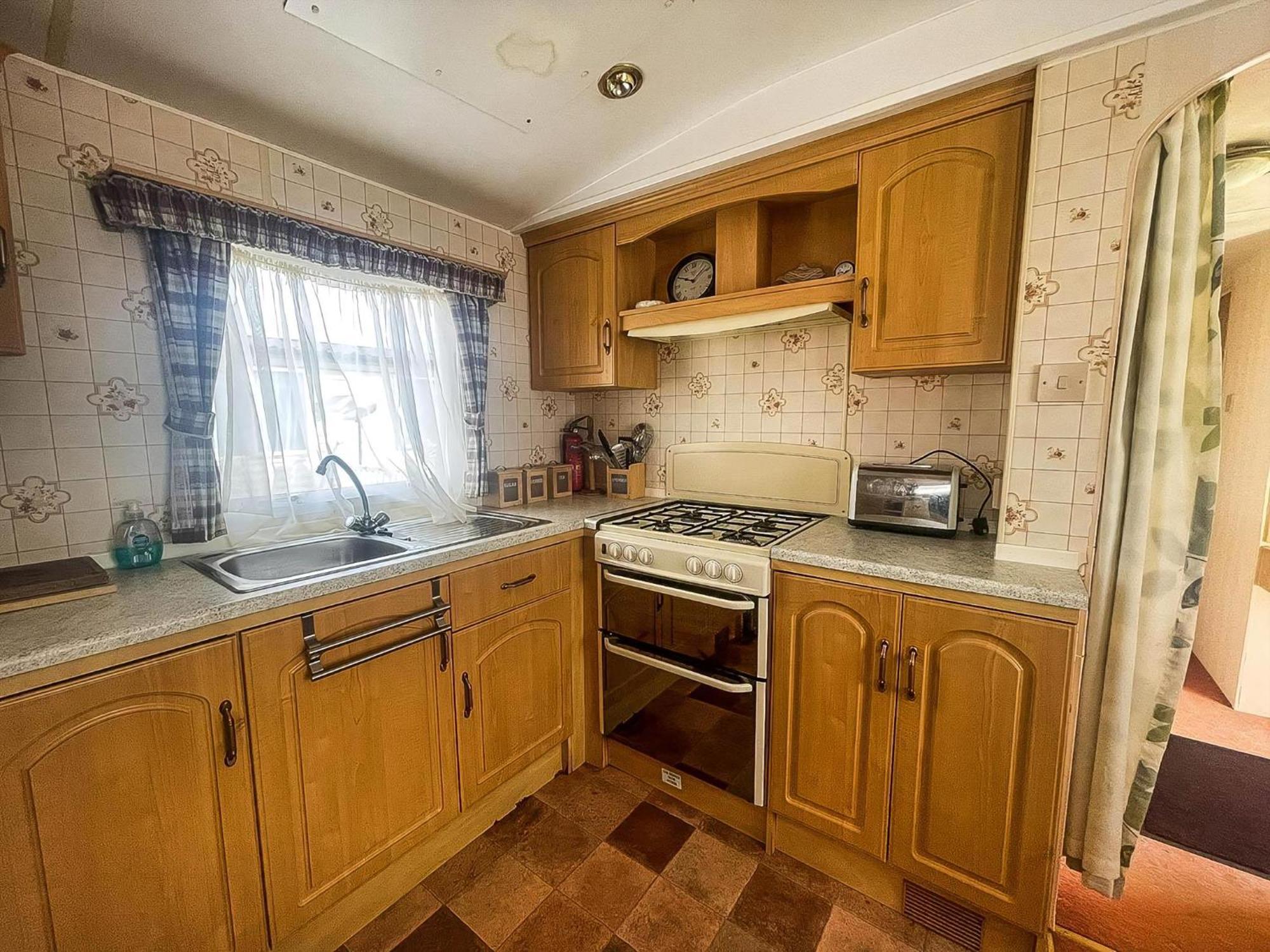 Hotel 6 Berth Caravan With Decking Nearby Heacham Beach In Norfolk Ref 21047A Exterior foto